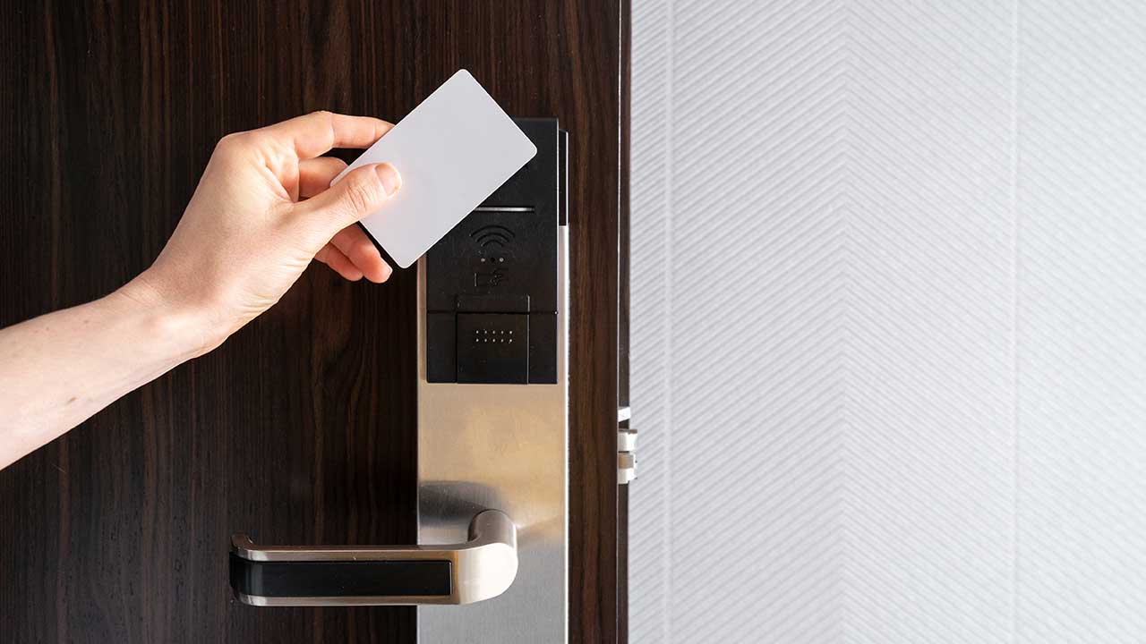 cerradura electronica visible